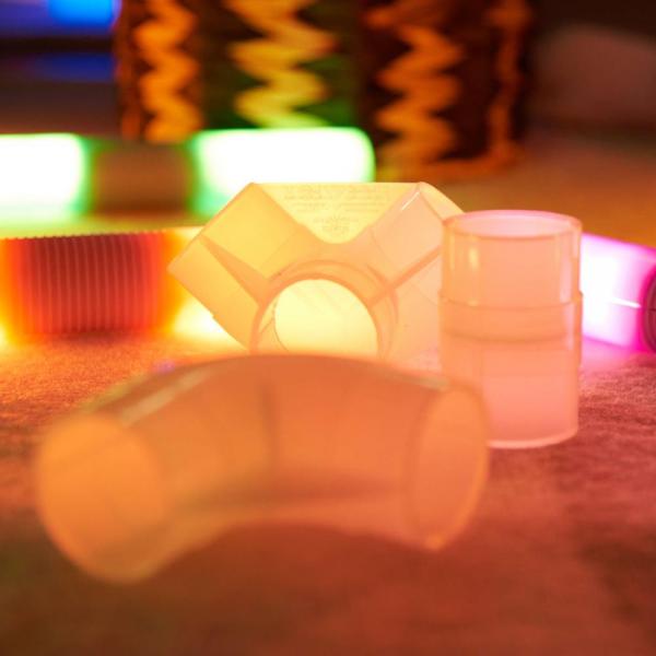 Verbinder für leuchtende Zylinder