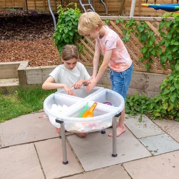 Sensorischer Quadrant-Entdecktisch mit Ständer – transparent