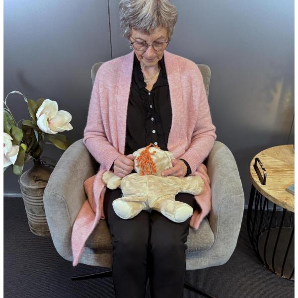 Oliz Beschwertes Kuscheltier Rita (1,8 kg)