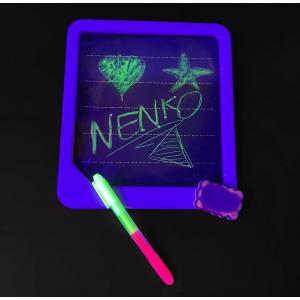 Zeichenbrett Neon Glow mit Marker und Schwamm